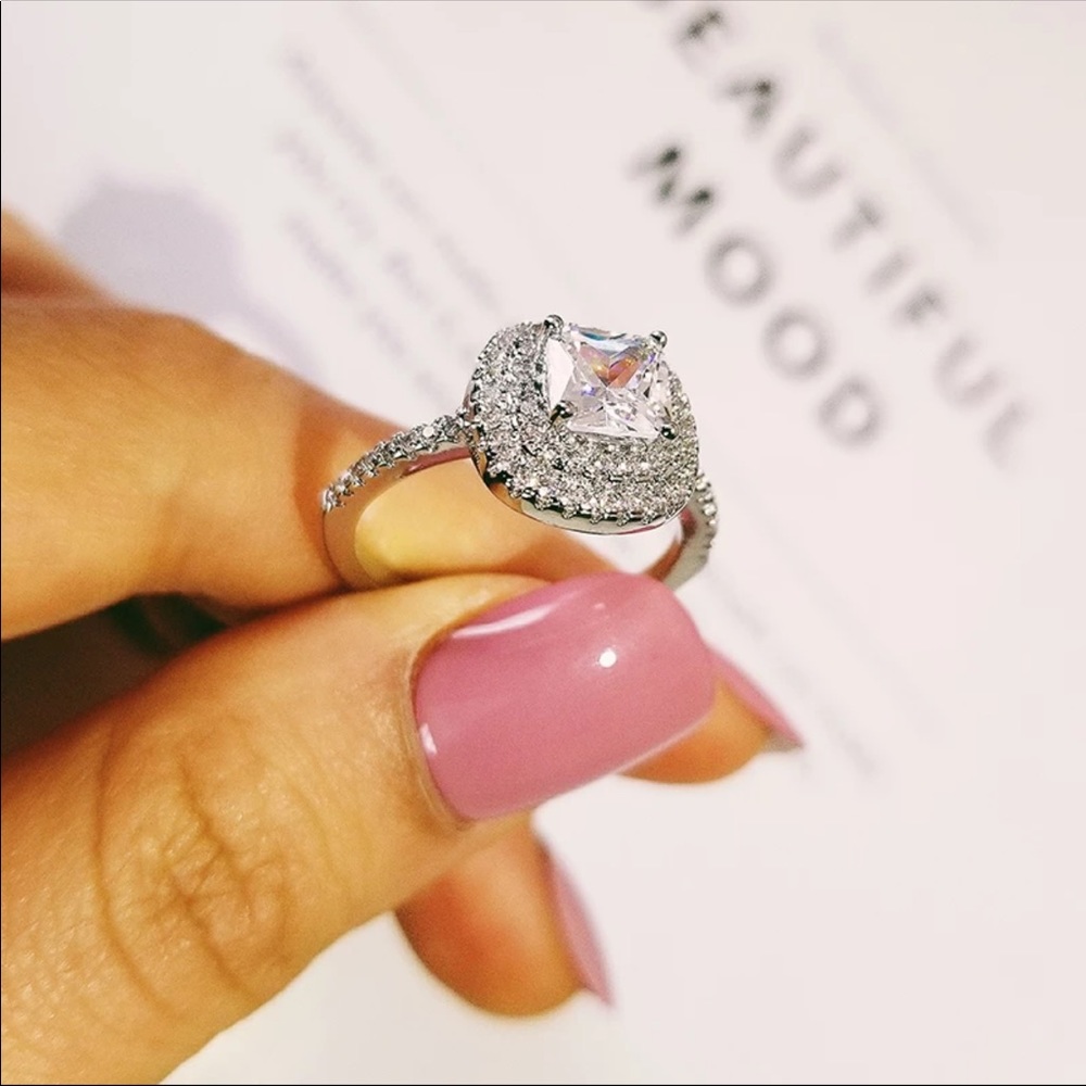 Sterling Silver Cushion Cut Engagement style ring - Picture 2 of 7